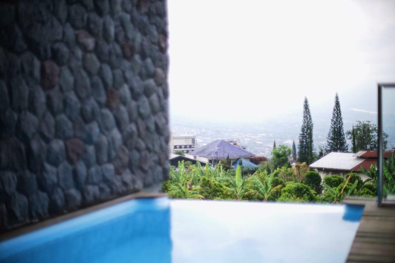 The Cendana Villa'S Batu  Εξωτερικό φωτογραφία